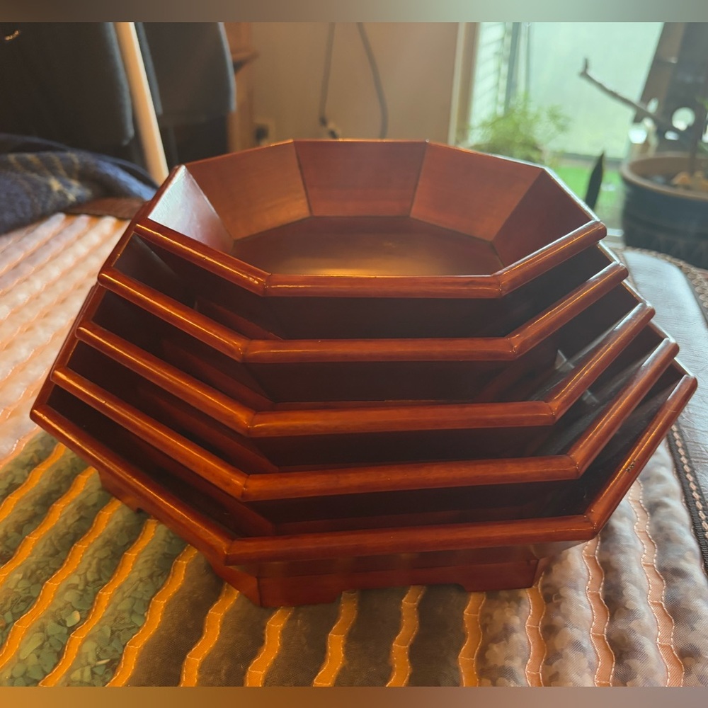KOREAN Vintage Nesting Trays Octagonal Stackable Bowls Set of 5 Red Brown Wood